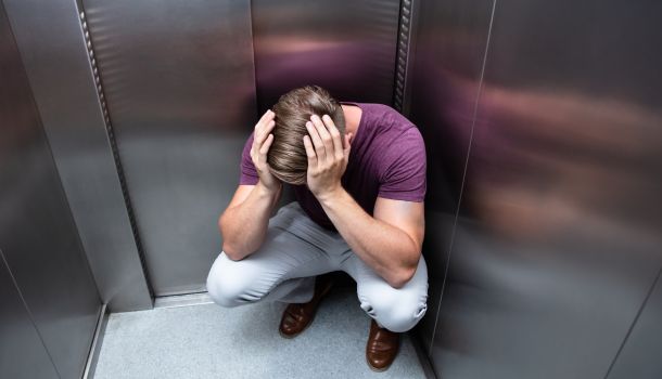 Claustrofobia, cos'è come si cura con la realtà virtuale