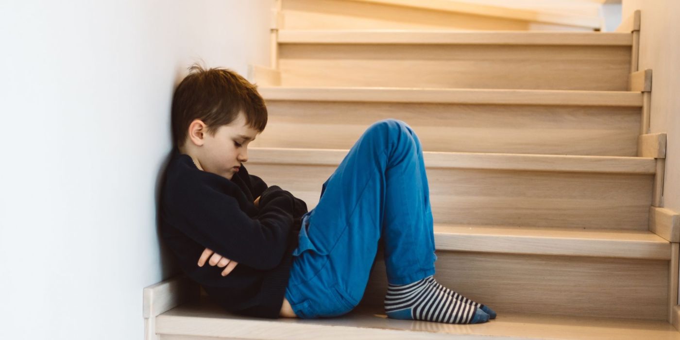 Mio figlio non gioca con gli altri: cosa fare?